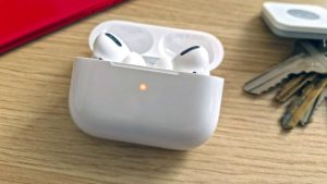 airpods-mo-nap-khong-sang